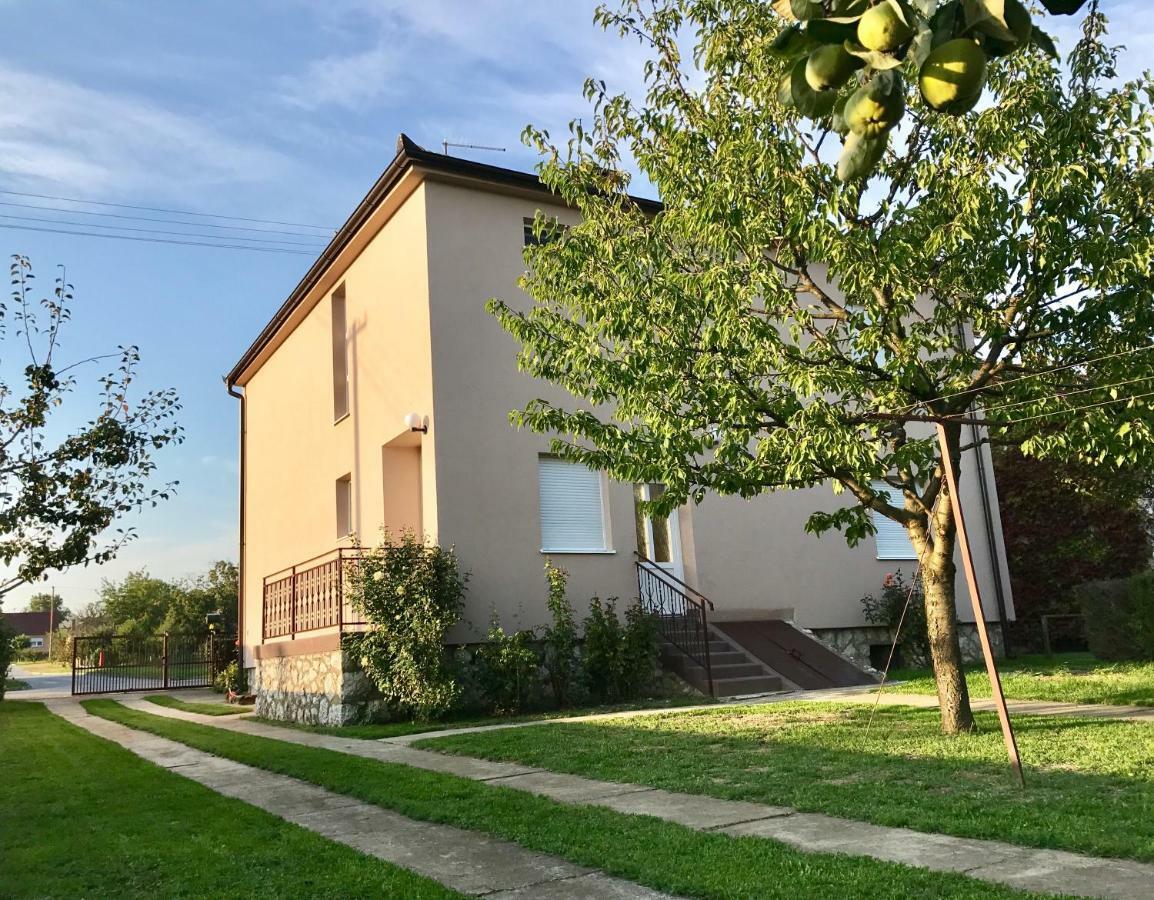 Apartmani Matosevic Ivankovo Экстерьер фото