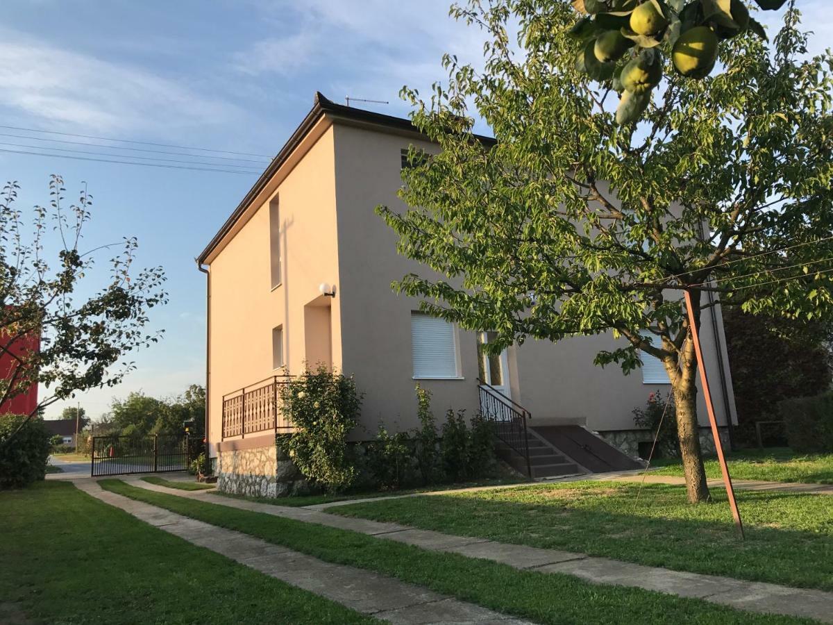 Apartmani Matosevic Ivankovo Экстерьер фото